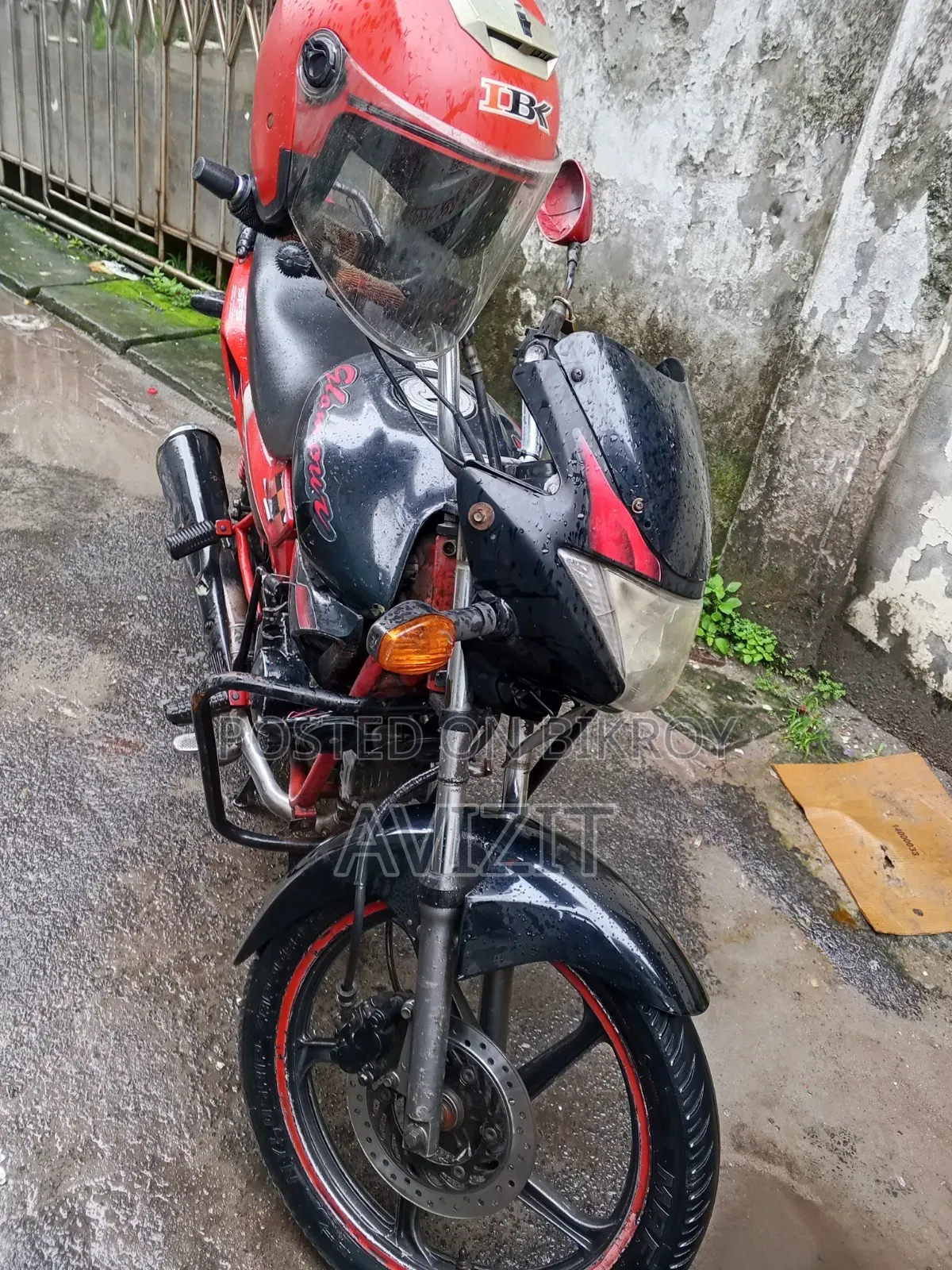 Hero Glamour 2016 Red