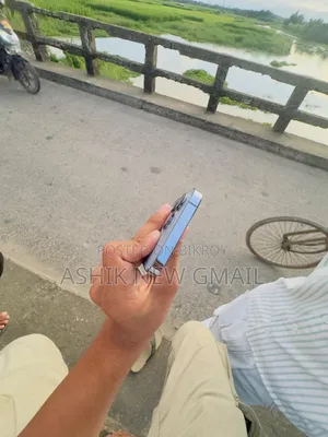 অ্যাপল আইফোন ১৩ প্রো ৫১২ জিবি ব্লু