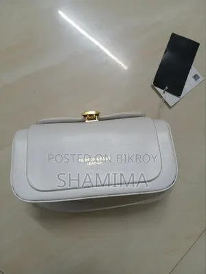 ক্লাসি লেডিস হ্যান্ডব্যাগ