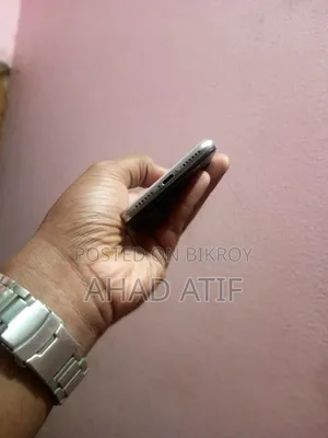 Apple iPhone X 64 GB White