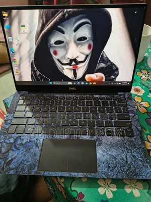 Laptop Dell XPS 17 9720 32GB Intel Core I5 HDD 16 GB