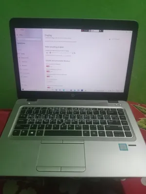 Laptop HP EliteBook 840 G8 8GB Intel Core I5 HDD+SSD 512GB