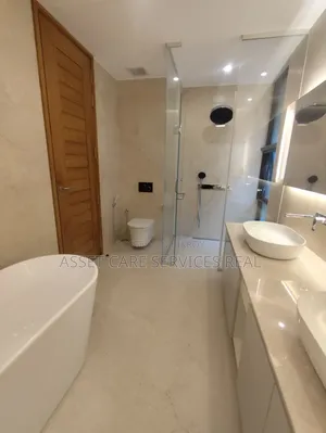 7-bedroom House in Baridhara for rent