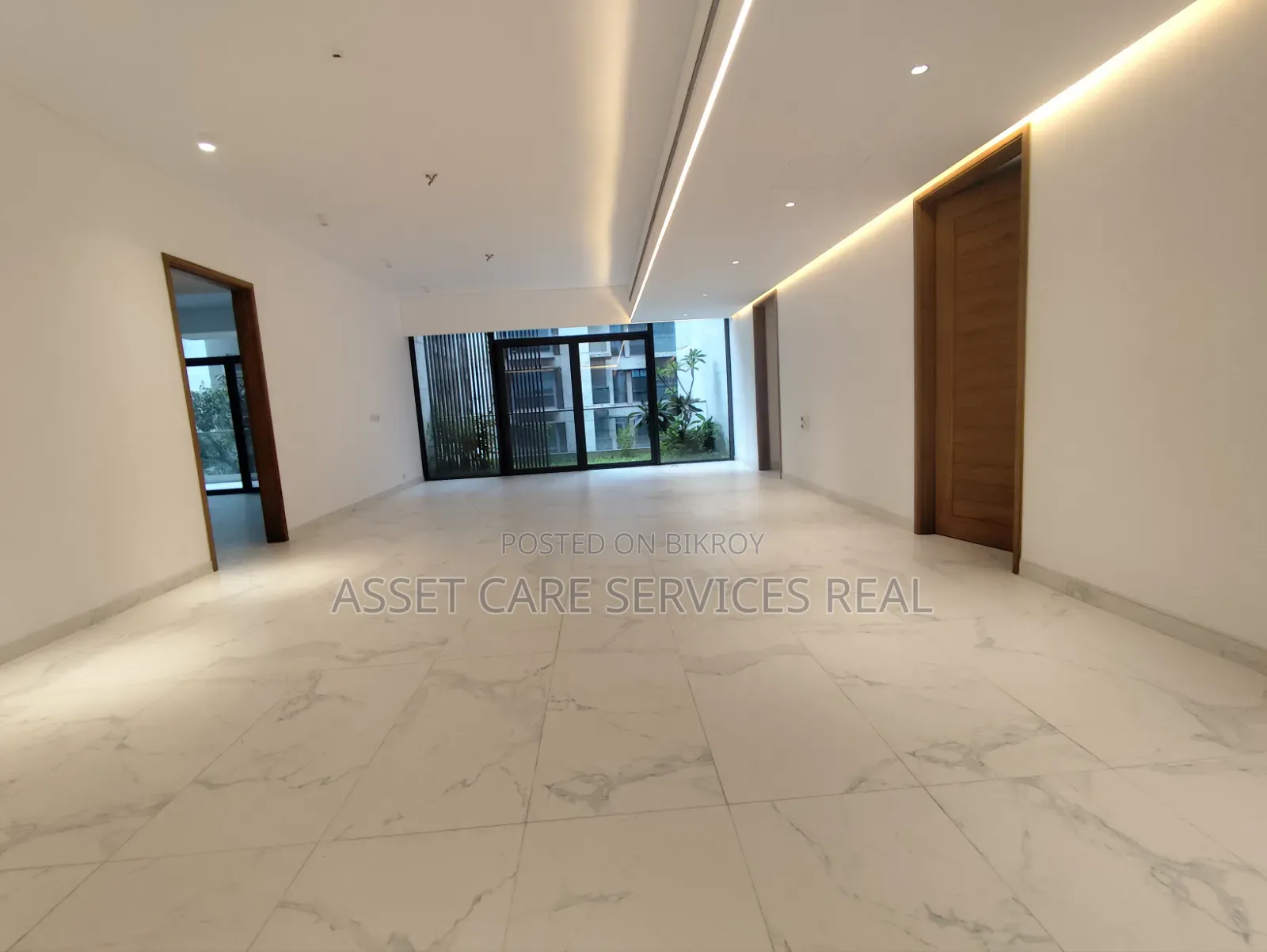 7-bedroom House in Baridhara for rent