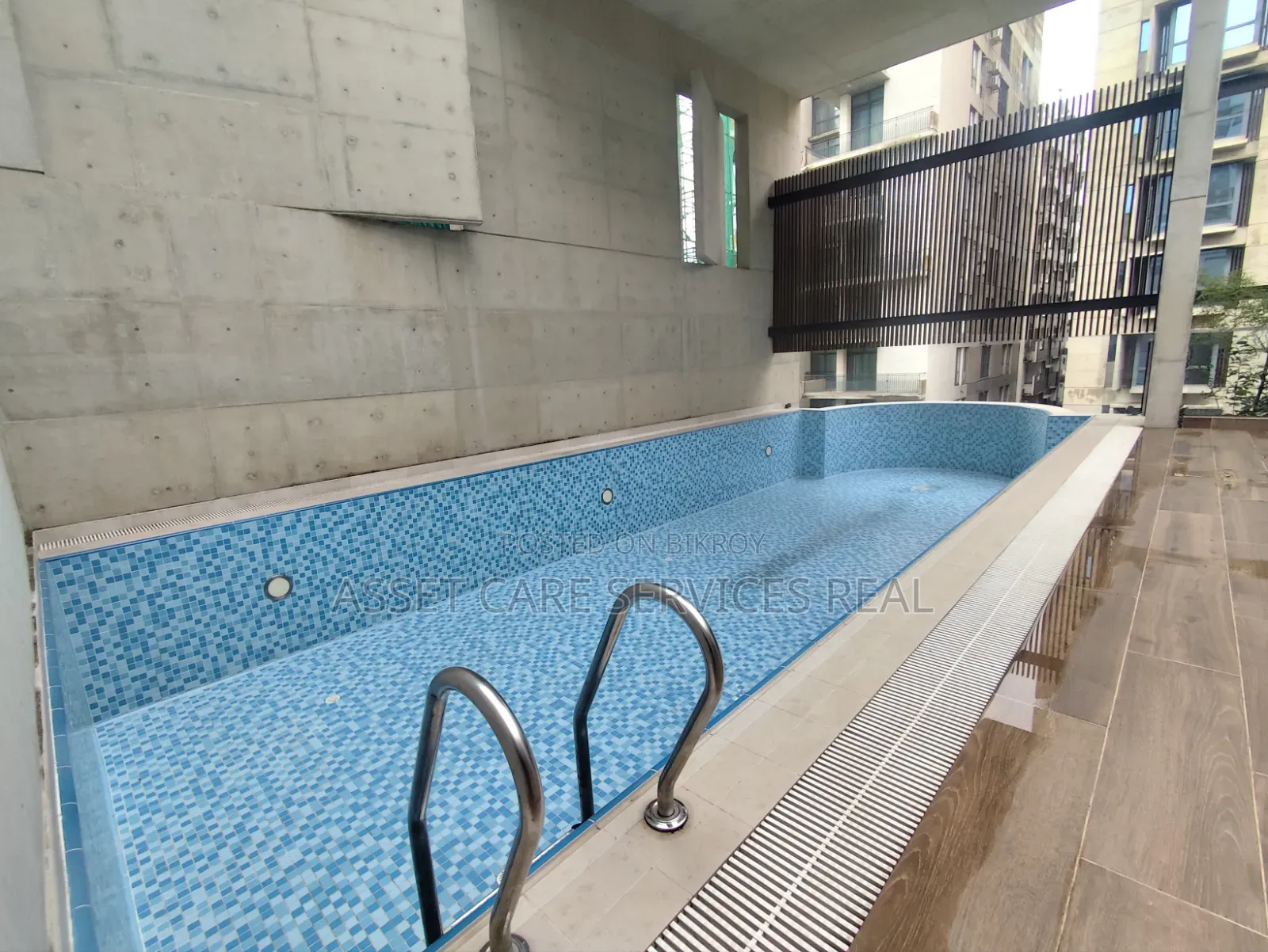 7-bedroom House in Baridhara for rent