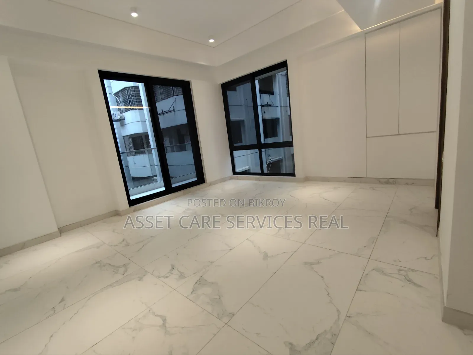7-bedroom House in Baridhara for rent
