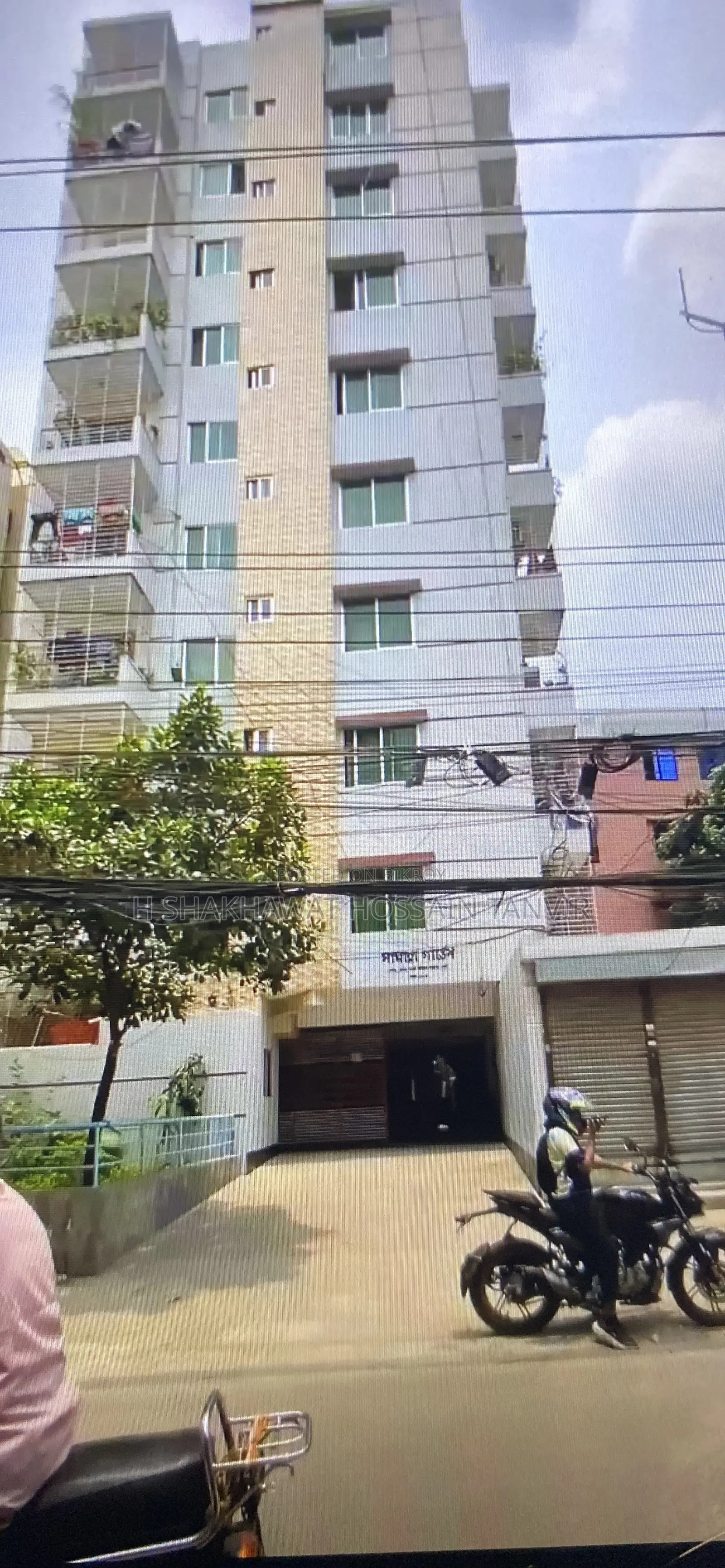 ধানমন্ডিতে ৩ বেডরুমের অ্যাপার্টমেন্ট বিক্রয়ের জন্য