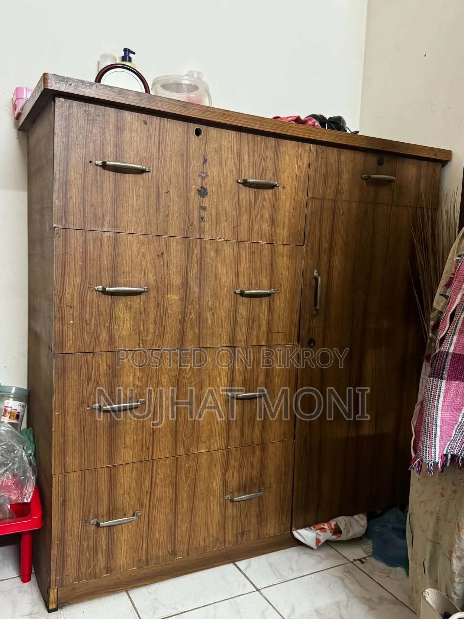 Want to Sell This Wardrobe