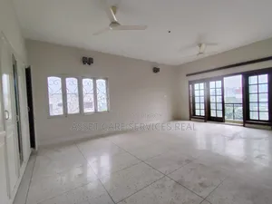 4 Bedroom Apartment in Baridhara for rent