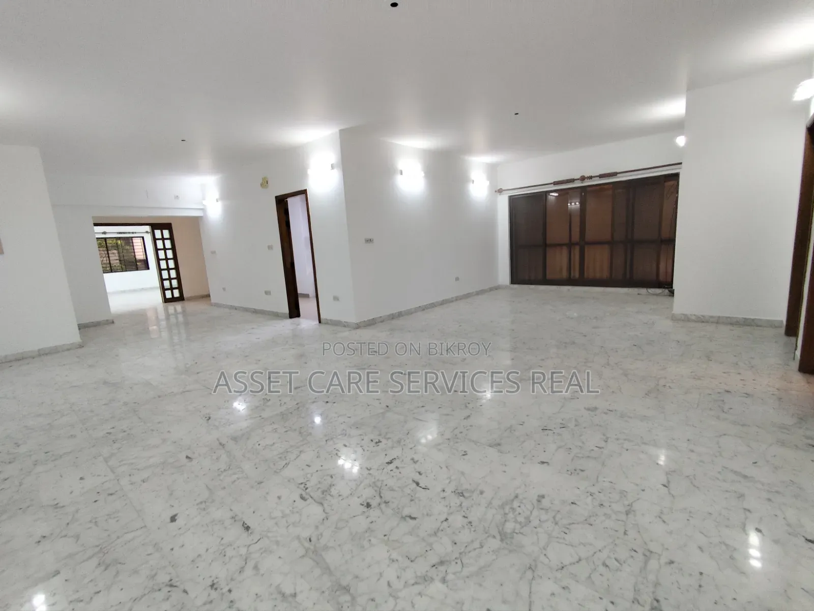 3-bedroom Apartment in Baridhara for rent