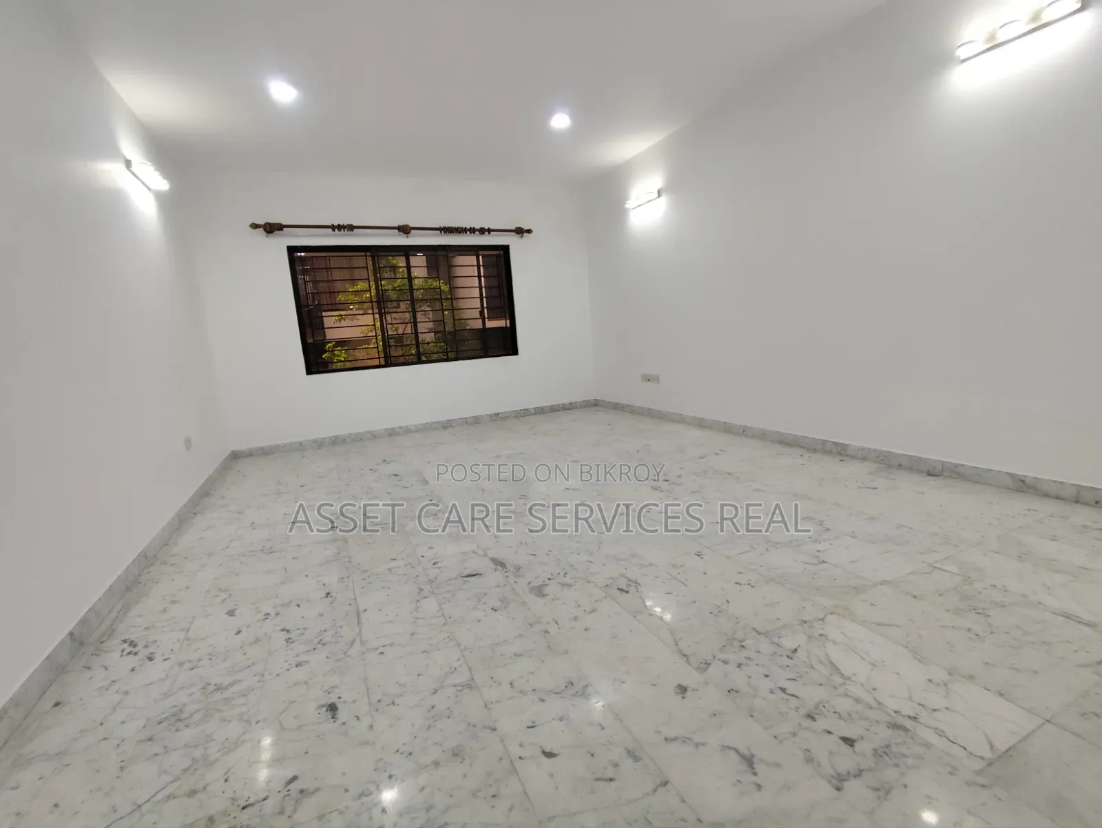 3-bedroom Apartment in Baridhara for rent