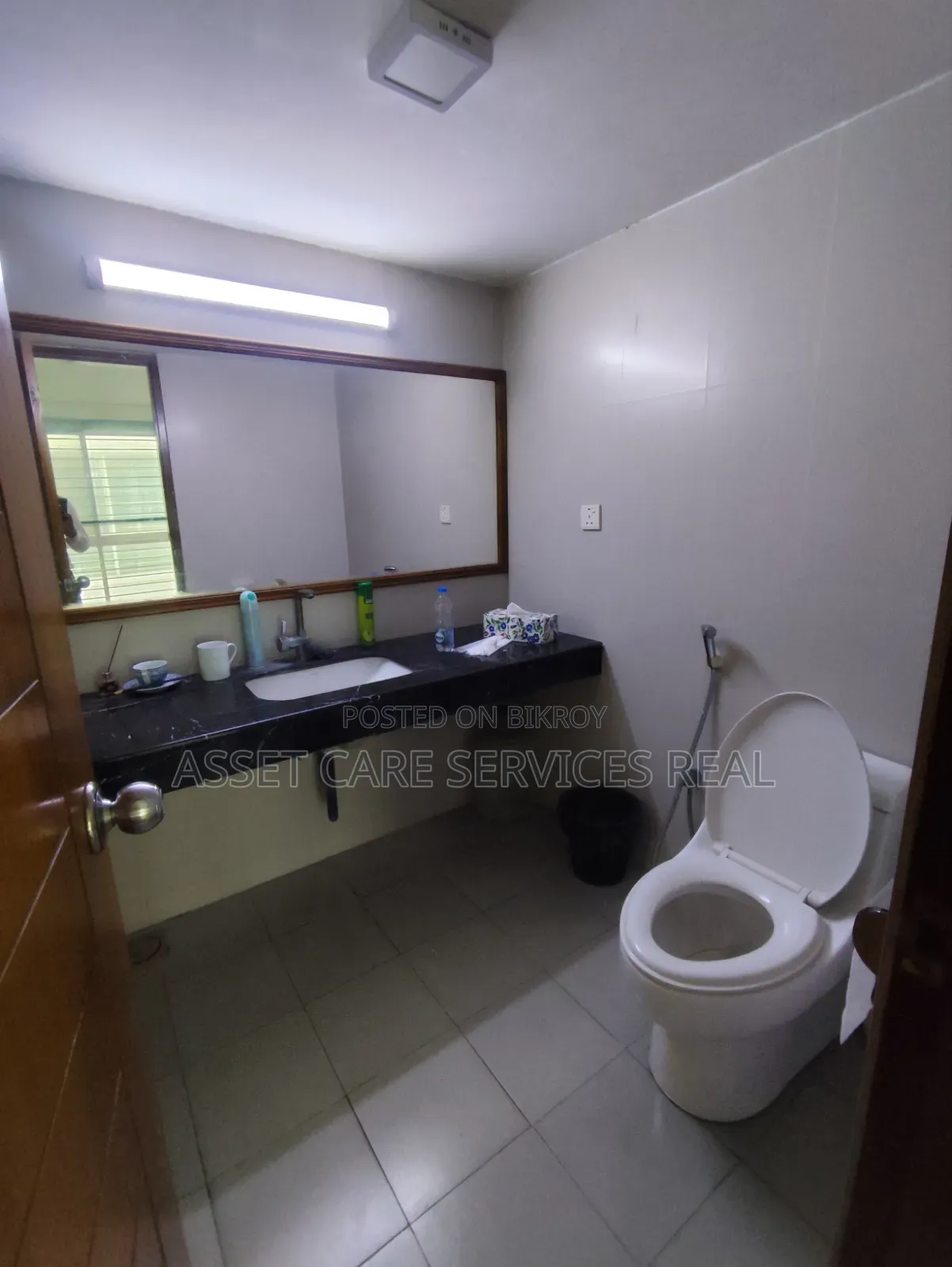20,000-SQFT Full Building Office Rent in Gulshan-2