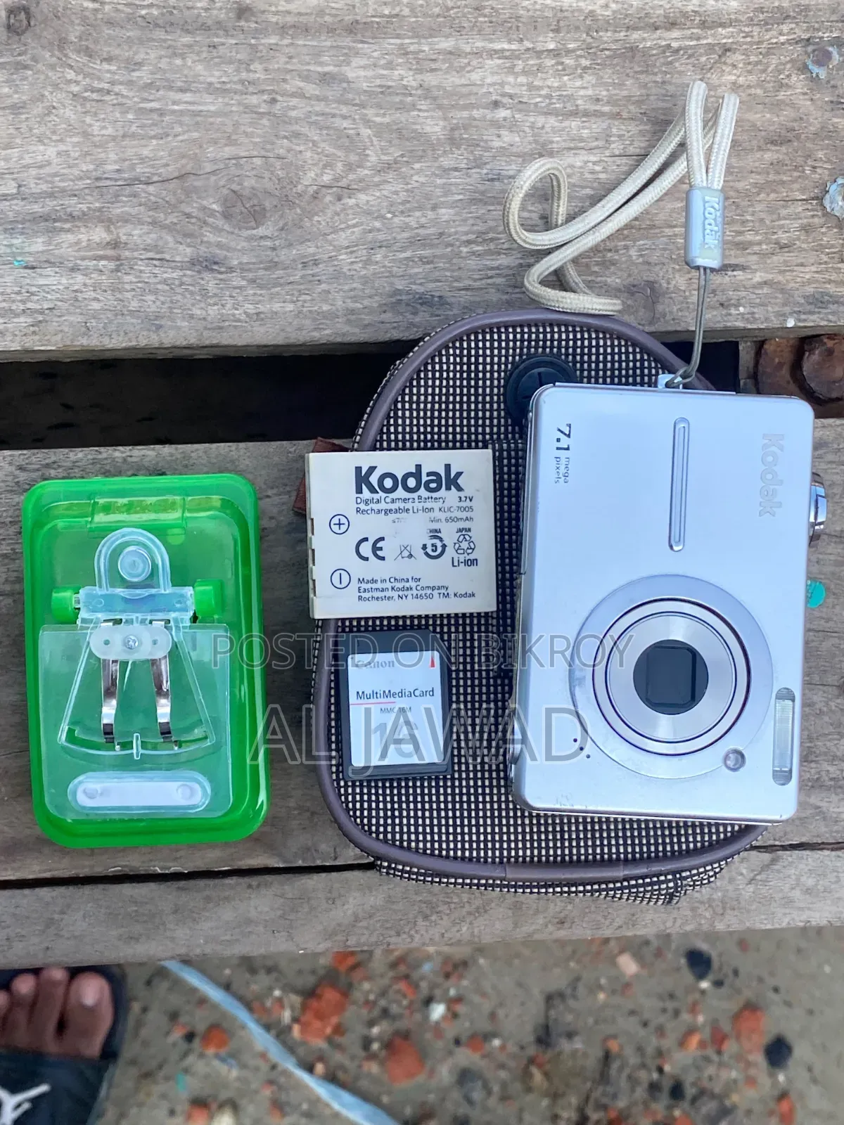 Digital Camera (Kodak Easyshare C763)