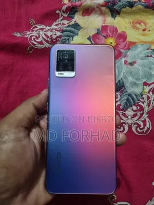 ভিভো ভি২০ ১২৮ জিবি