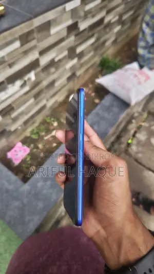 ভিভো ওয়াই১৯ ১২৮ জিবি নীল