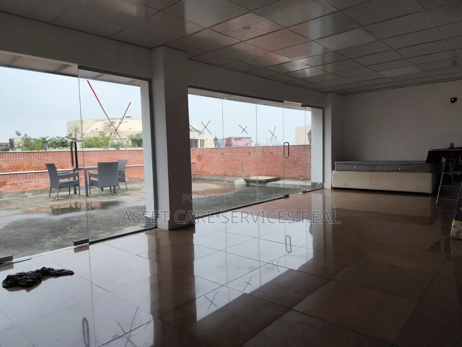 4-Bedroom Duplex in Baridhara for rent