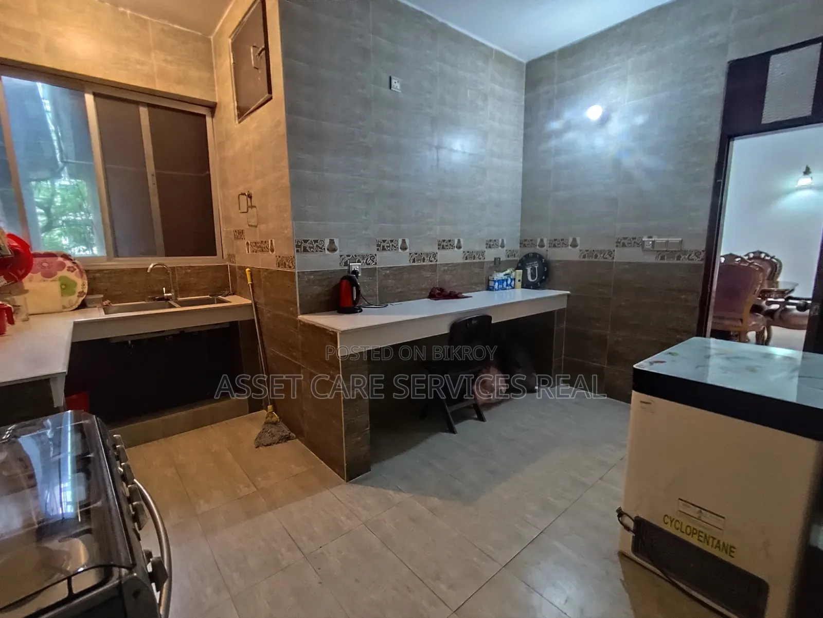 4-Bedroom Duplex in Baridhara for rent