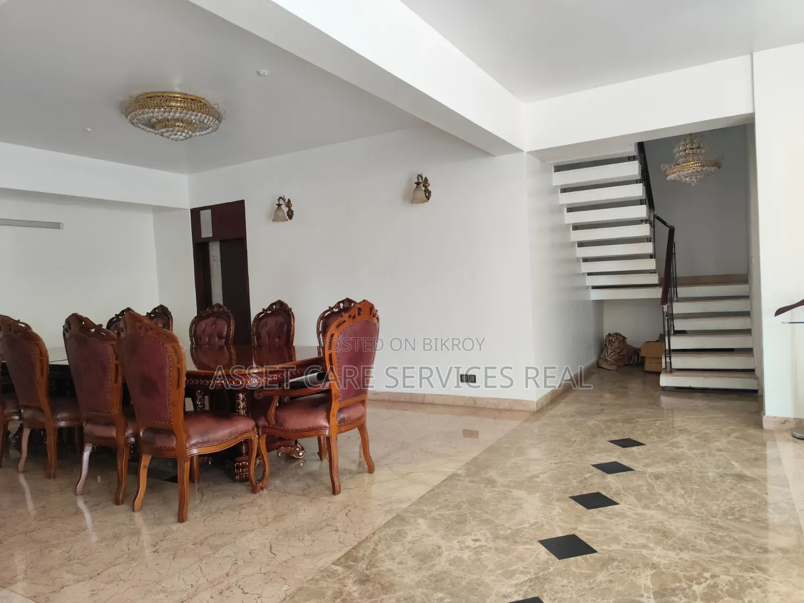 4-Bedroom Duplex in Baridhara for rent