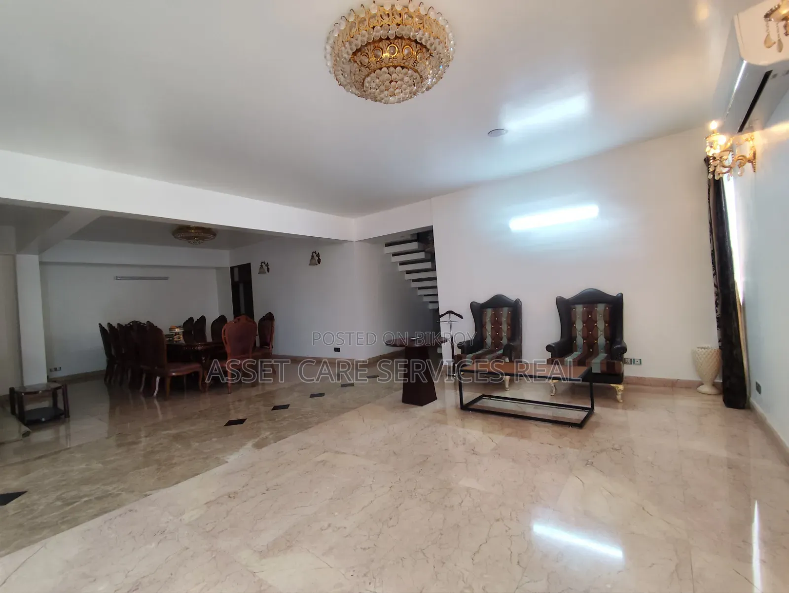 4-Bedroom Duplex in Baridhara for rent