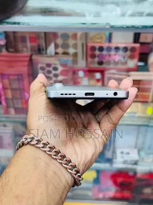 ইনফিনিক্স হট ৬০আই ২৫৬ জিবি সিলভার