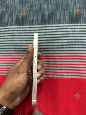 Apple iPhone 13 128 GB White