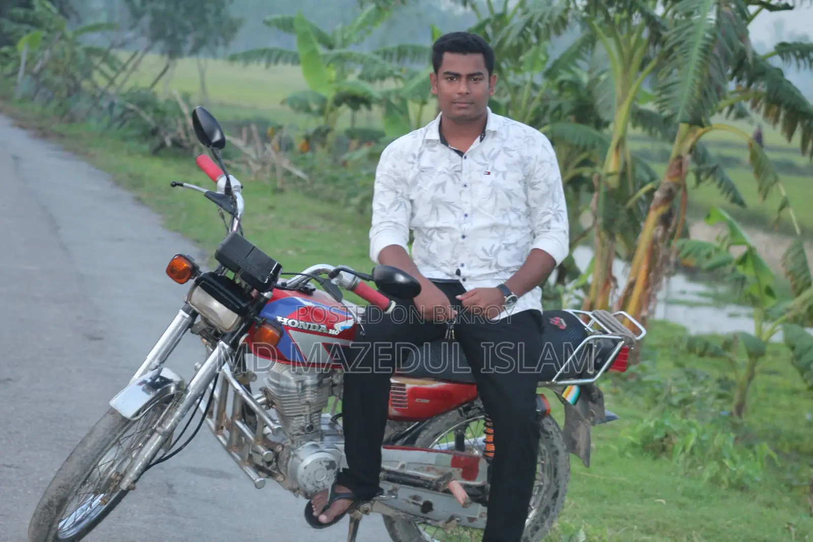 Honda 2006 Red