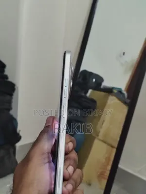 Tecno Spark 30 Pro 256 GB Red