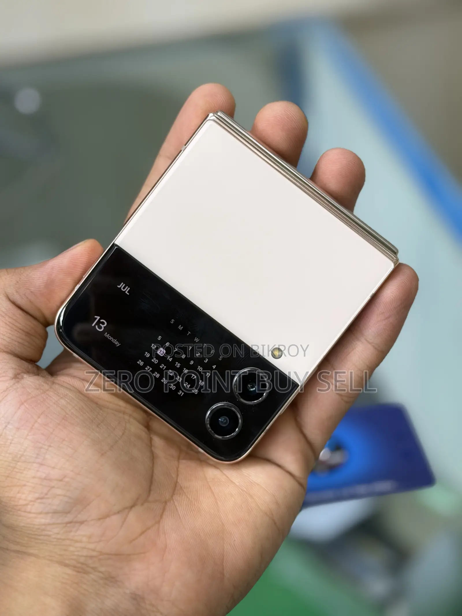 Samsung Galaxy Z Flip4 128 GB