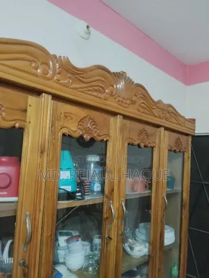 কেবিনেট বিক্রি হবে ৩০,০০০ টাকা