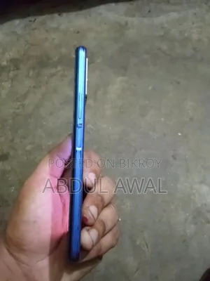 Vivo Y21 64 GB Blue