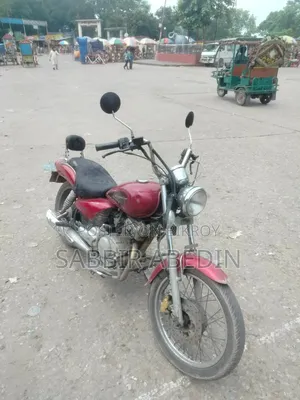Yamaha 2007 Red