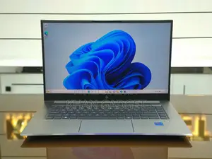 Laptop HP ZBook Studio G8 32GB Intel Core I7 SSD 512GB