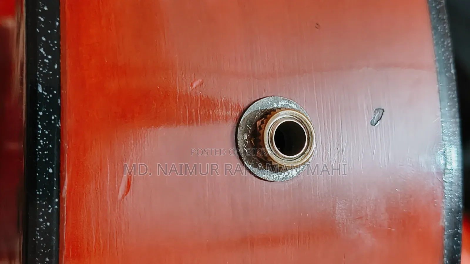 সিগনেচার গিটার মডেল ২৬৫