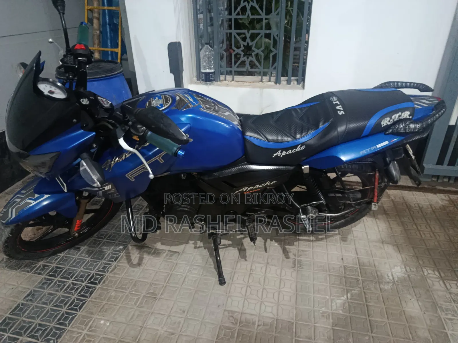 TVS Apache RTR 160 2V 2018 Blue