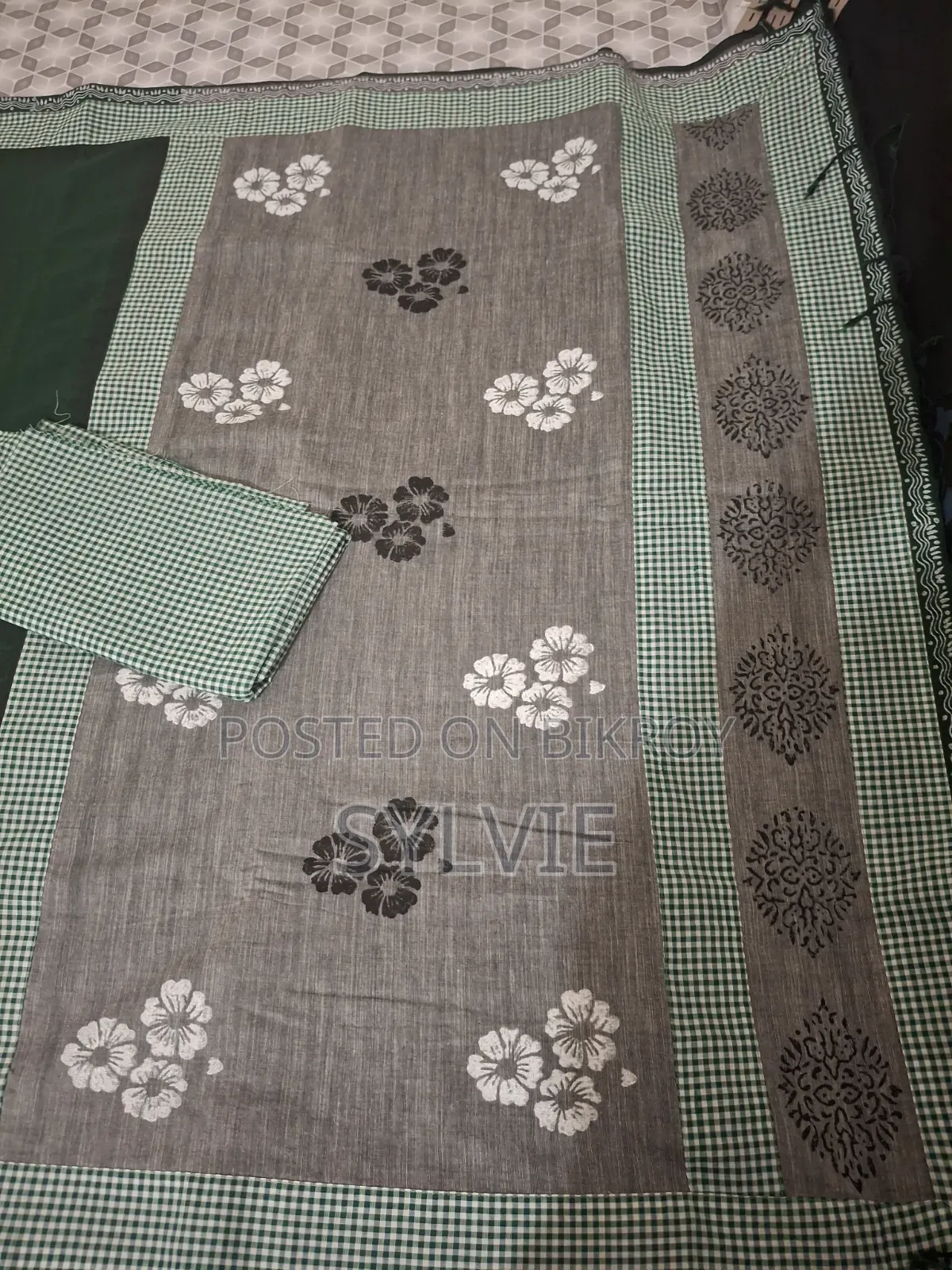 Joyoti, unique in the world of sarees