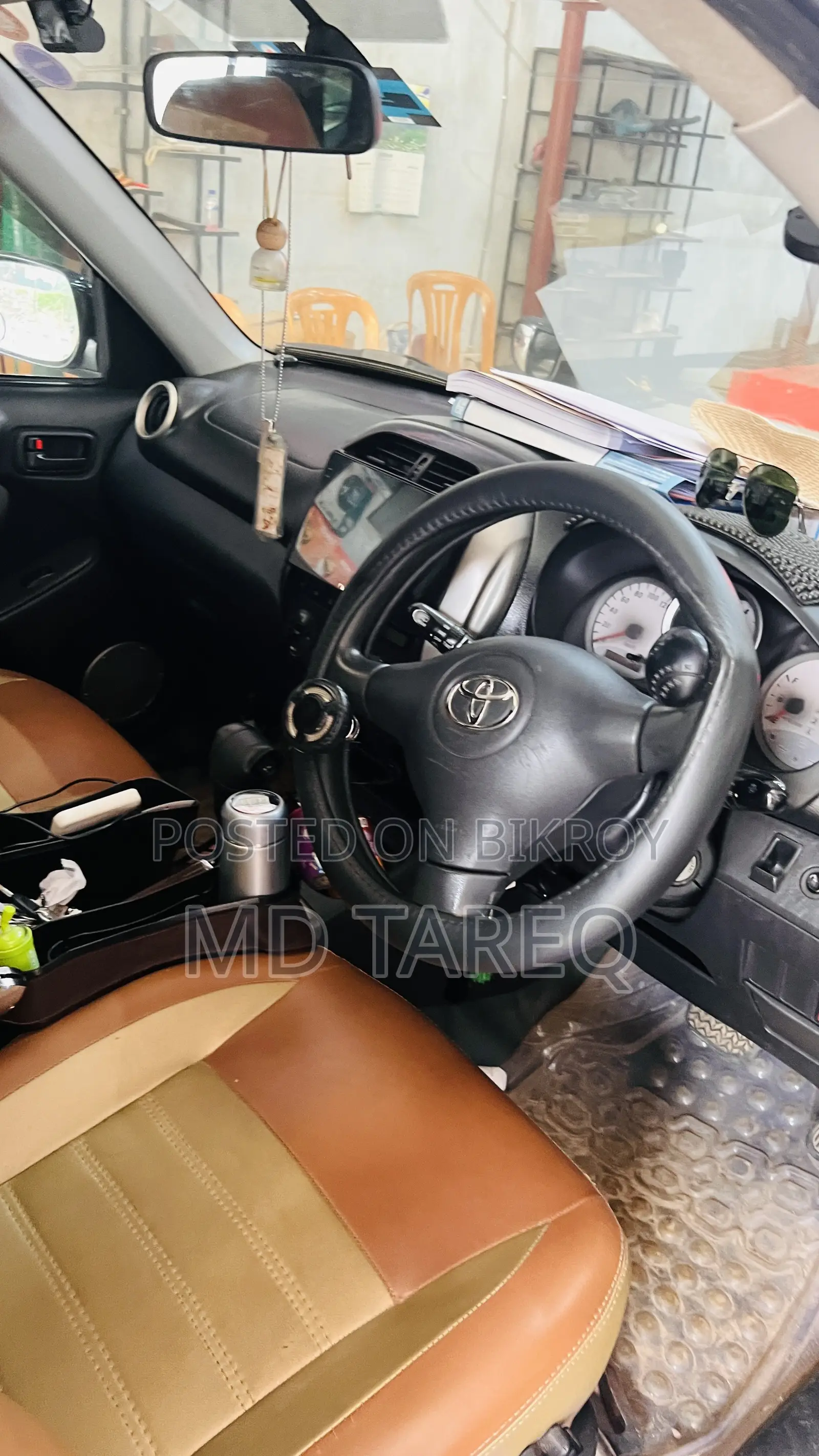 Toyota RAV4 Base AWD 2001 Black