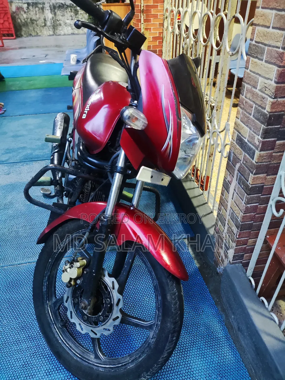Mahindra Gusto 125 2018 Red