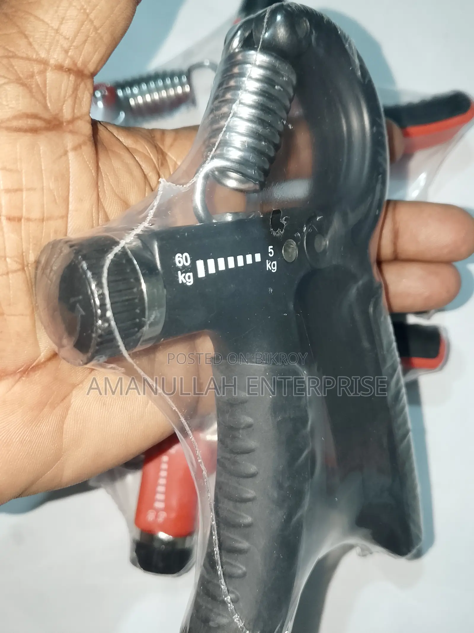 অ্যাডজাস্টেবল হ্যান্ড গ্রিপ স্ট্রেংথেনার (৫ কেজি থেকে ৬০ কেজি) – ফোরআর্ম এবং রিস্ট