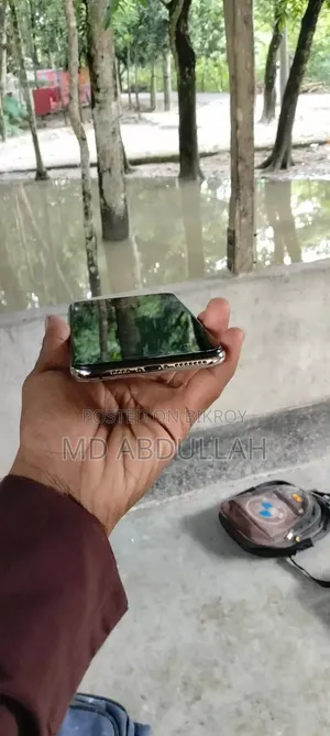 Apple iPhone XS Max 512 GB White