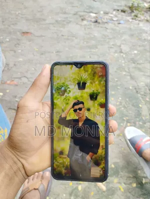 Vivo Y15 64 GB Blue