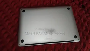 ল্যাপটপ অ্যাপল ম্যাকবুক প্রো ২০১৭ ৮জিবি ইন্টেল কোর আই৫ এইচডিডি ৫১২জিবি