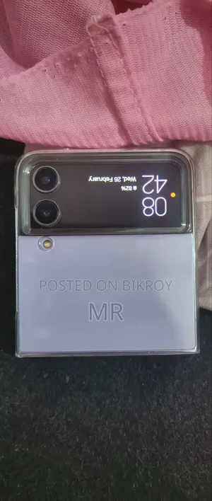 Samsung Galaxy Z Flip4 256 GB Purple