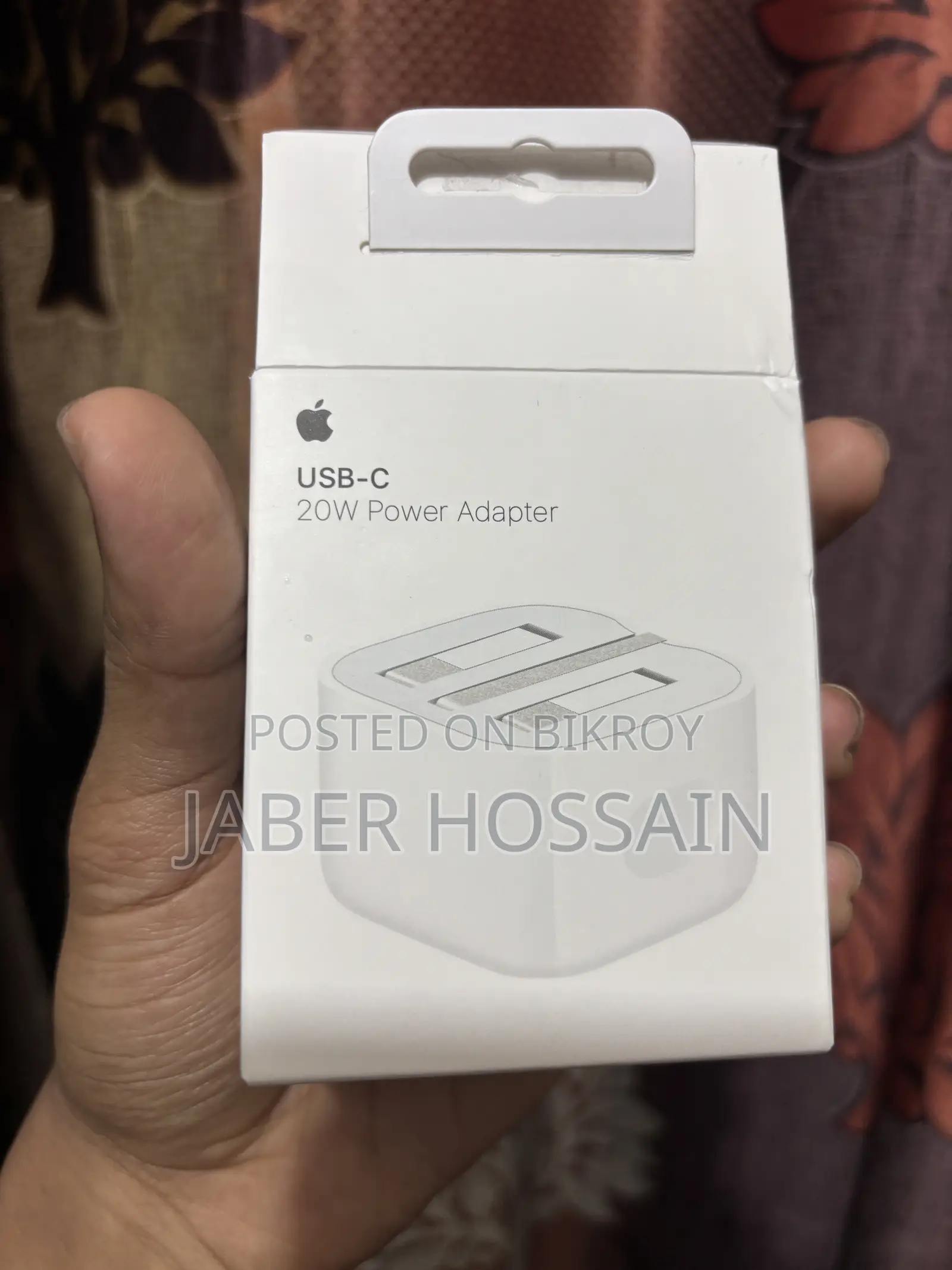 অ্যাপল ২০ ওয়াট অরিজিনাল অ্যাডাপ্টার এবং ক্যাবল
