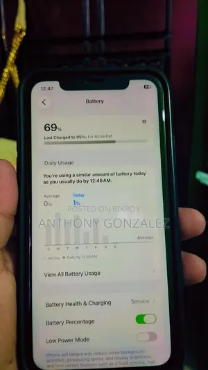 Apple iPhone 11 64 GB Yellow