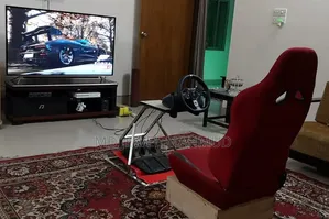 Gaming / Racing Chair Plus Steering Wheel and Pedal Stand