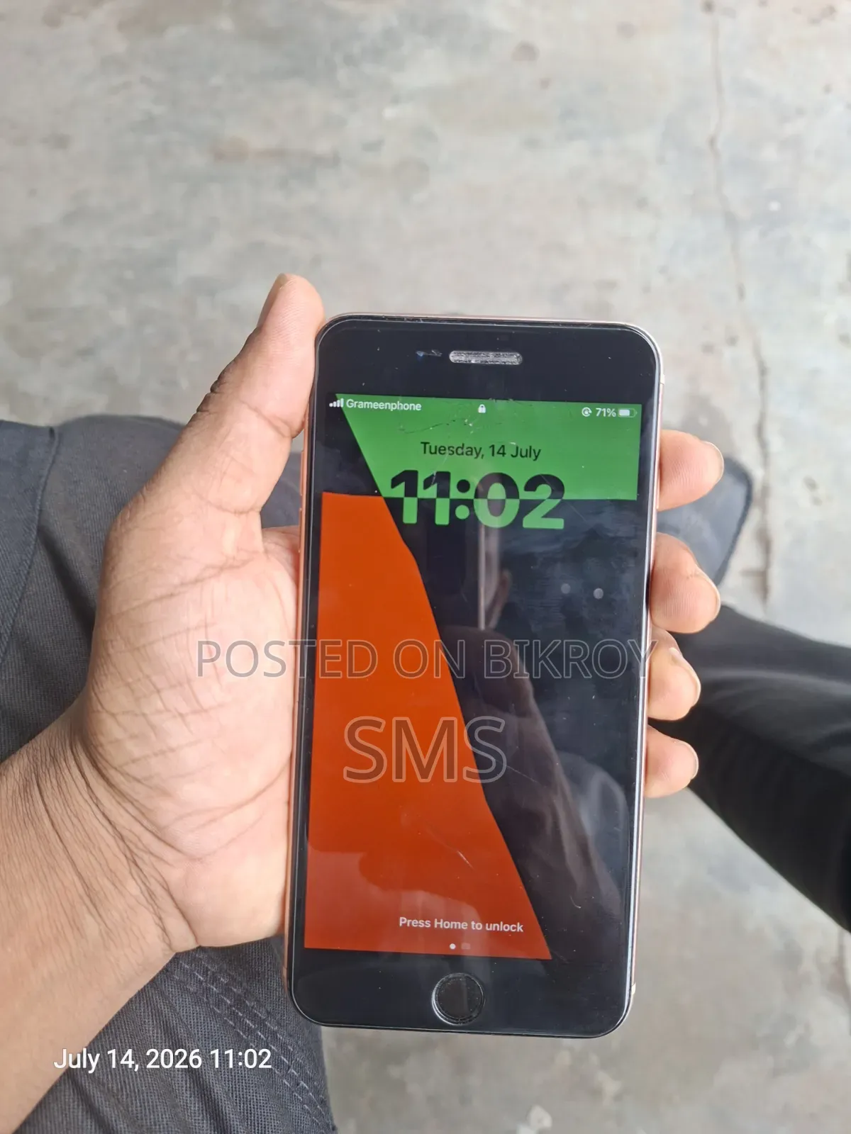 Apple iPhone 8 Plus 64 GB Black