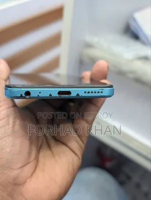 Tecno Spark Go 64 GB Blue