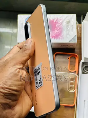 Infinix Hot 70 128 GB Pink