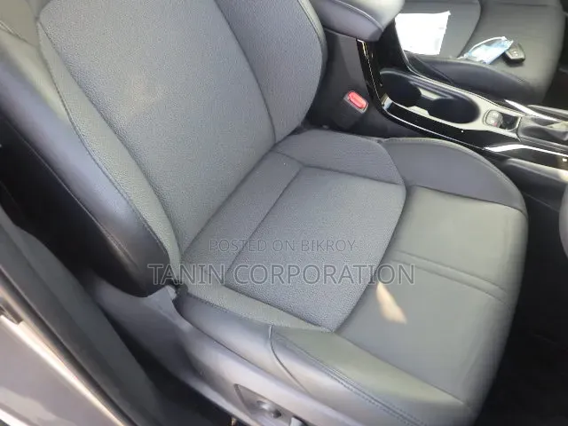 Toyota Corolla Cross 2023 Brown