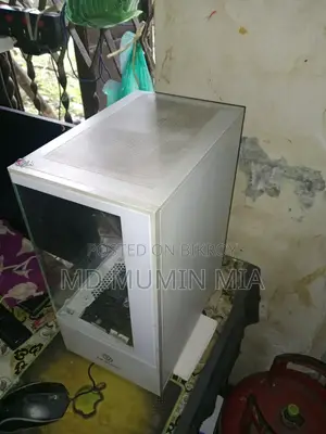Desktop Computer 8GB AMD Ryzen 5 Hard Disk Drive 500GB